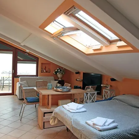 Incanto Sorrentino - De Vivo Realty