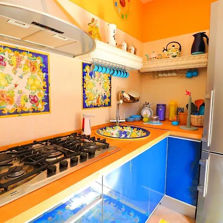 Incanto Sorrentino - De Vivo Realty Сорренто