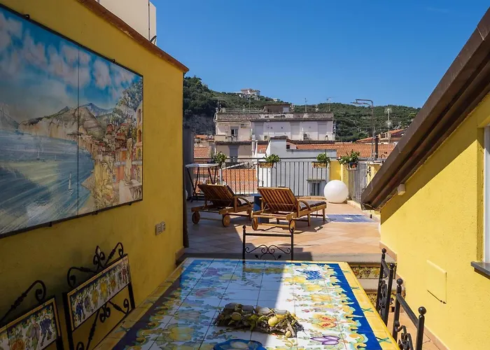 Incanto Sorrentino - De Vivo Realty * Sorrento